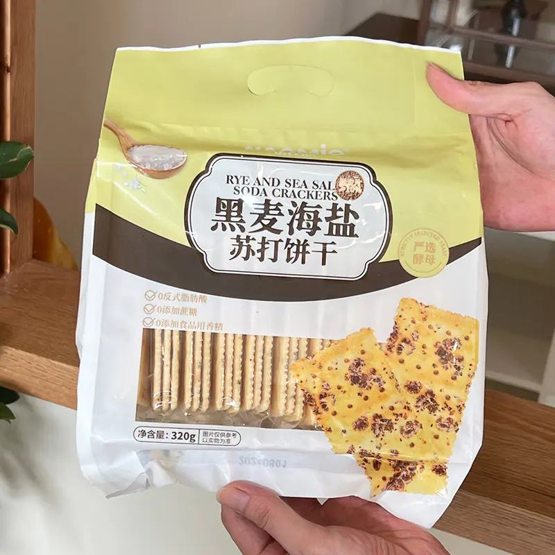 Bánh quy giòn Soda lúa mạch đen và muối biển