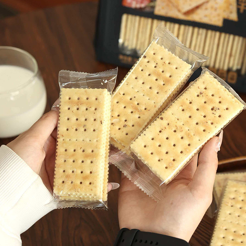 Bánh quy Soda Giăm bông Truffle đen